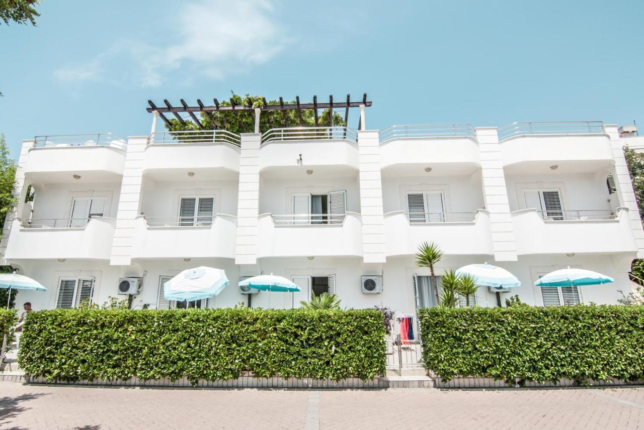 Hotel Perla - Annexes Herceg Novi Luaran gambar